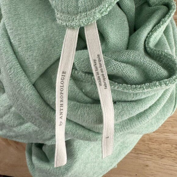 By Anthropologie Turtleneck Top Large Mint Green Puff Sleeve NWT TP-2902‎ - Picture 6 of 12